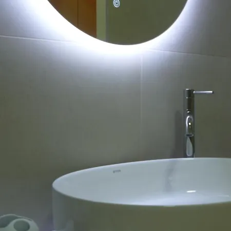 New Boulevard Hotel *